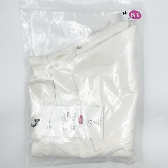 MOUSSY Montclair High Rise Shorts White Distressed 540FSC11-2580 Size 29 NEW NWT - Picture 8 of 8